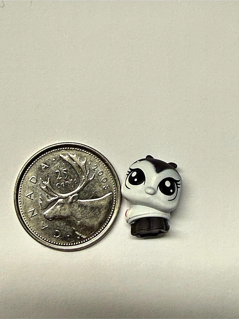 Hasbro Littlest Pet Shop (Series 1) #1-43 Rosetta Beetlebug Teeniest Tiniest